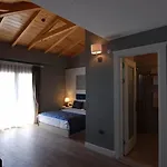 Hotel The Design *